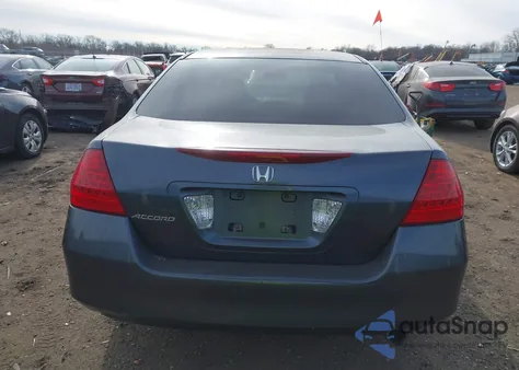 2007 Honda Accord 2.4 Ex z USA, uszkodzony, nr VIN 1HGCM567X7A192360